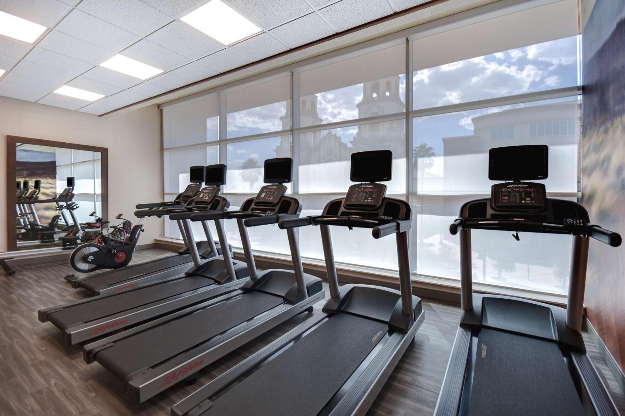 Hampton Inn Tucson Downtown, Az Екстериор снимка